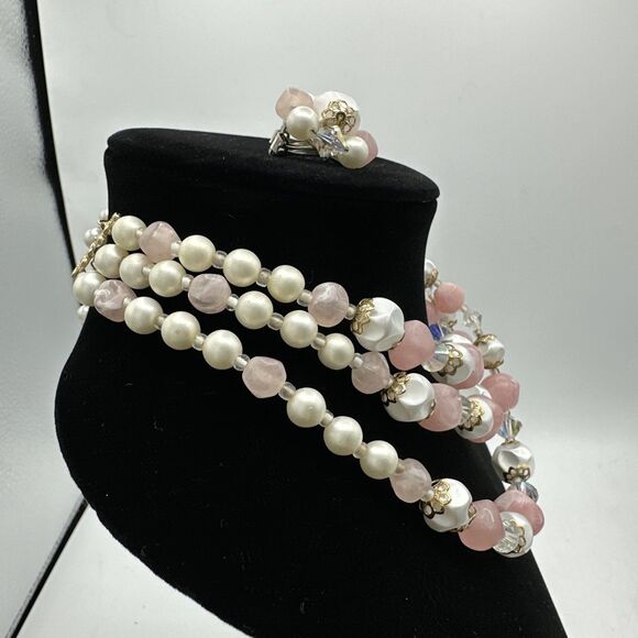 Vintage Necklace Earrings Set Pink Crystal Faux Pearls Three 3 Strands Clip One - Picture 9 of 15